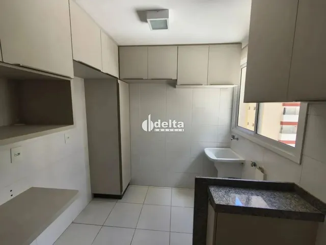 Imagem 2: Apartamento no Centro com Portaria 24 Horas, Academia, Brinquedoteca, 2 Quartos Sendo 1 Su