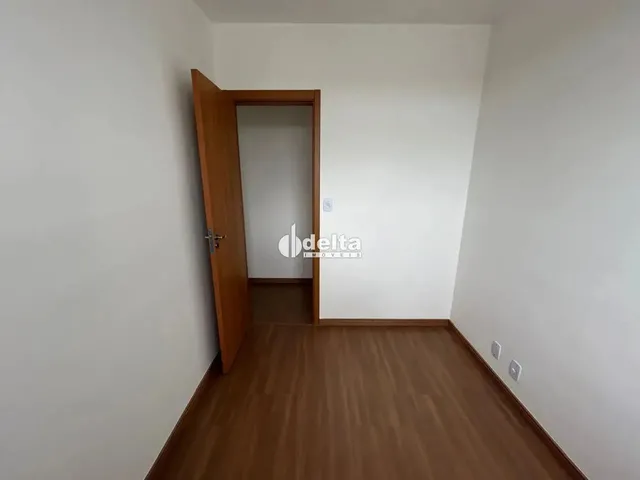 Imagem 10: Apartamento com 2 Quartos Sendo 1 Suíte Disponível para Locação no Bairro Laranjeiras
