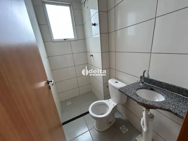 Imagem 16: Apartamento com 2 Quartos Sendo 1 Suíte Disponível para Locação no Bairro Laranjeiras
