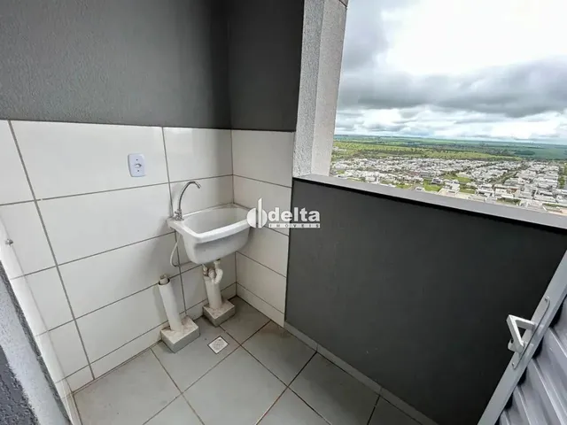 Imagem 5: Apartamento com 2 Quartos Sendo 1 Suíte Disponível para Locação no Bairro Laranjeiras