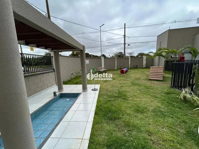Imagem 2: Apartamento com 2 Quartos Sendo 1 Suíte Disponível para Locação no Bairro Laranjeiras