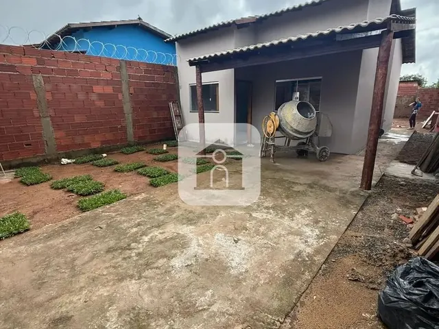 Imagem: Casa 02 Quartos Nova para Locação Bairro