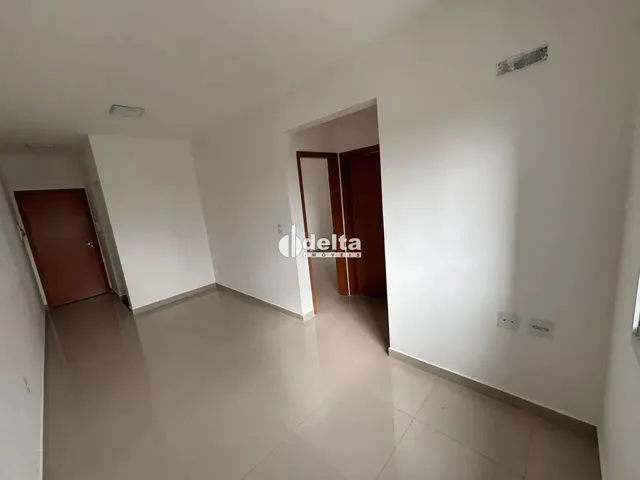 Imagem 4: Apartamento com 2 Quartos Sendo 1 Suíte Disponível para Locação no Bairro Jardim