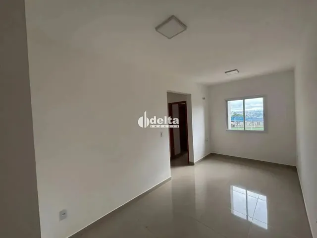 Imagem 3: Apartamento com 2 Quartos Sendo 1 Suíte Disponível para Locação no Bairro Jardim