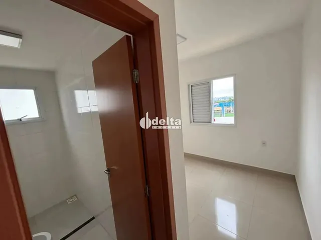 Imagem 12: Apartamento com 2 Quartos Sendo 1 Suíte Disponível para Locação no Bairro Jardim