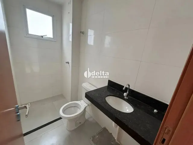 Imagem 10: Apartamento com 2 Quartos Sendo 1 Suíte Disponível para Locação no Bairro Jardim