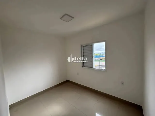 Imagem 7: Apartamento com 2 Quartos Sendo 1 Suíte Disponível para Locação no Bairro Jardim
