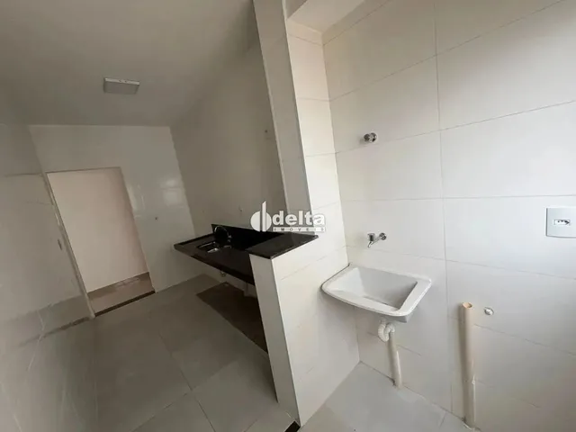 Imagem 6: Apartamento com 2 Quartos Sendo 1 Suíte Disponível para Locação no Bairro Jardim