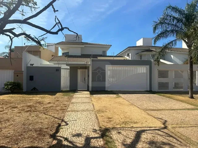 Imagem: Casa Estilo Sobrado para Locação no Bairro