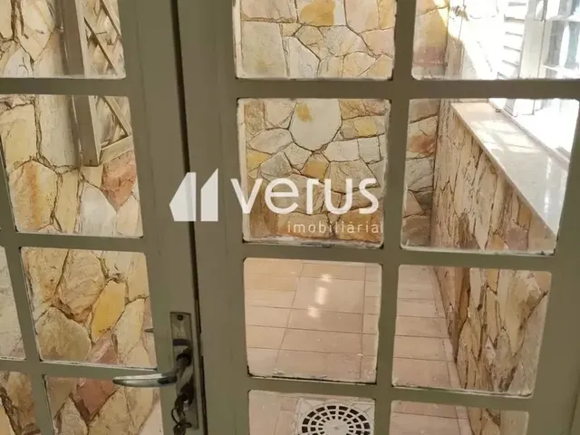 Imagem 7: Imóvel para Aluguel Possui 196 Metros Quadrados com 3 Quartos