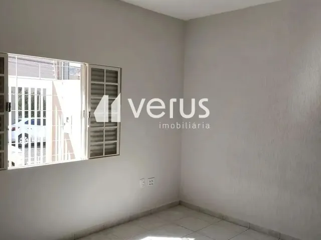 Imagem 11: Imóvel para Aluguel Possui 196 Metros Quadrados com 3 Quartos