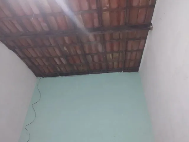 Imagem: Vendo Casa em Emaus, em Frente Ao Super