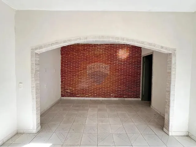 Imagem 2: Casa 3 Quartos em Monte Castelo À Venda!