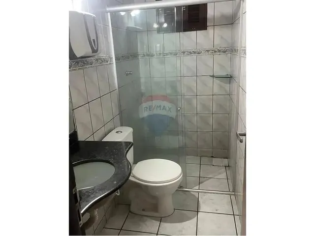 Imagem 9: Venda de Casa Reformada em Nova Parnamirim com 3 Quartos, Quintal e Churrasqueira e Ponto