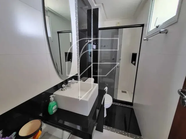 Imagem 5: Duplex para Venda com 485 Metros Quadrados com 4 Quartos em Centro - Guarapari - Es