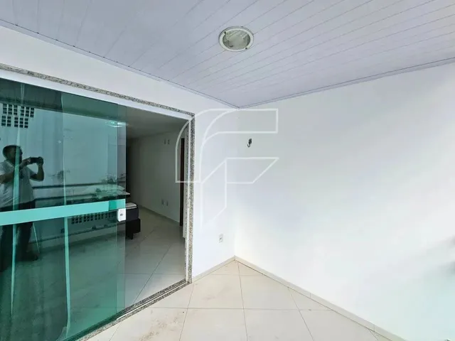 Imagem 6: Imóvel para Venda com 180 Metros Quadrados com 3 Quartos em Praia do Morro - Guarapari