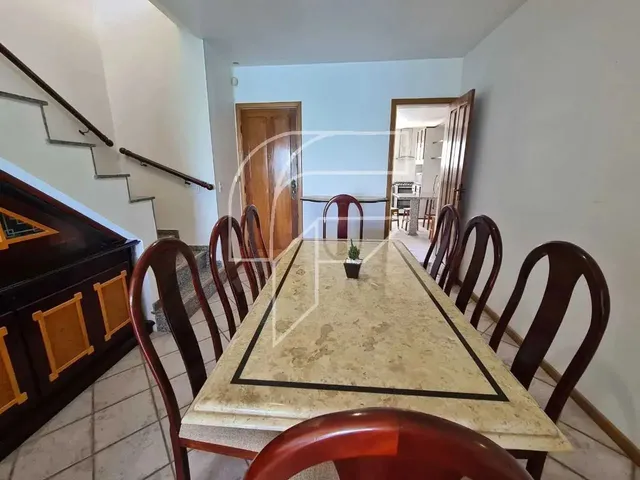 Imagem 7: Imóvel para Venda com 250 Metros Quadrados com 4 Quartos em Praia do Morro - Guarapari