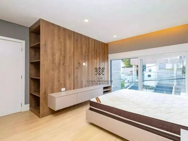 Imagem 7: Casa com 3 Dormitórios À Venda, 347 M² por R$ 2.600.000,00 - santa Cândida