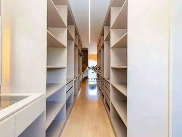 Imagem 10: Casa com 3 Dormitórios À Venda, 347 M² por R$ 2.600.000,00 - santa Cândida
