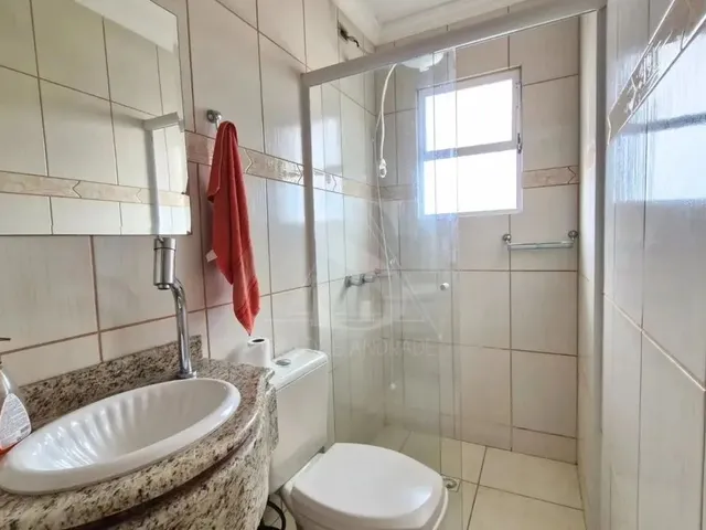 Imagem 14: Sobrado para Venda em Curitiba, santa Cândida, 2 Dormitórios, 1 Suíte, 3 Banheiros, 2