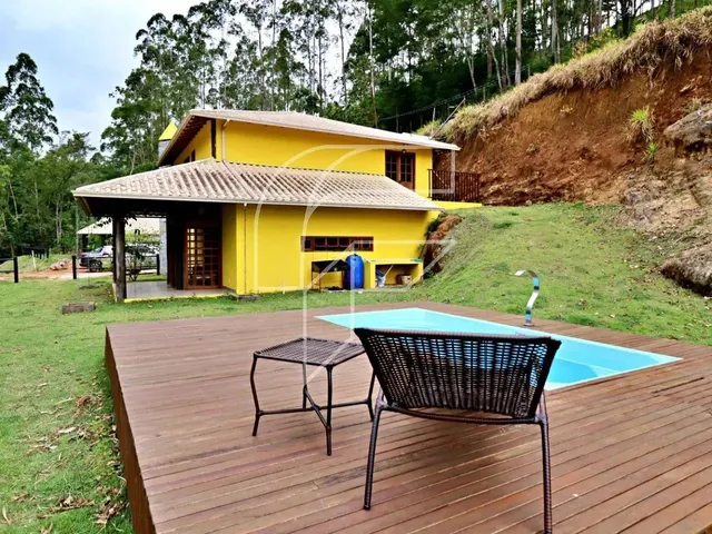 Imagem 2: Imóvel para Venda com 1600 Metros Quadrados com 3 Quartos em Buenos Aires - Guarapari