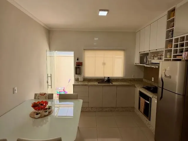 Imagem 2: Casa a Venda em Curitiba-Bairro Barrerinha