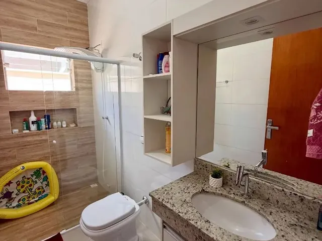 Imagem 5: Casa a Venda em Curitiba-Bairro Barrerinha