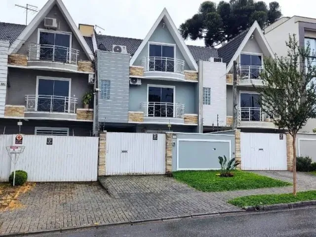 Imagem: Sobrado À Venda, Água Verde, Curitiba