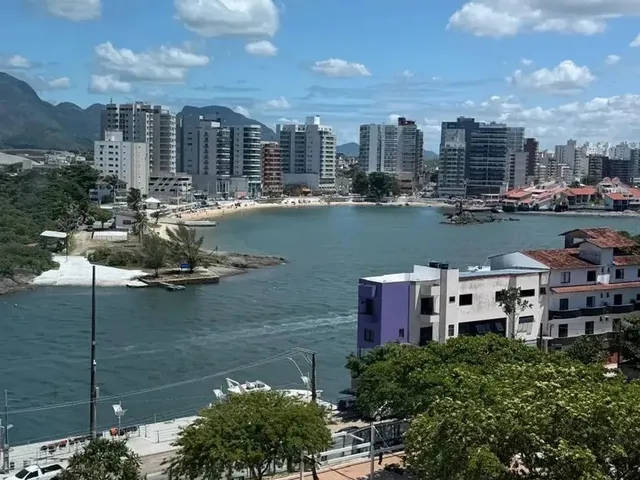 Imagem 8: Imóvel para Venda Possui 30 Metros Quadrados com 1 Quarto em Centro - Guarapari - Es