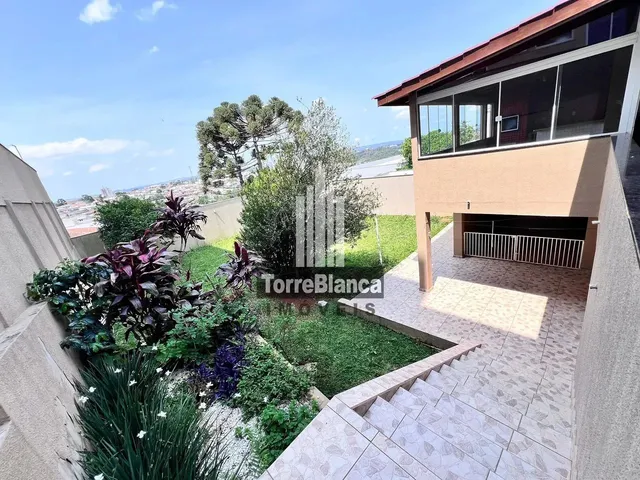 Imagem 2: Casa À Venda com 4 Quartos (Sendo 1 Suíte), 3 Vagas, Área Gourmet com Churasqueira