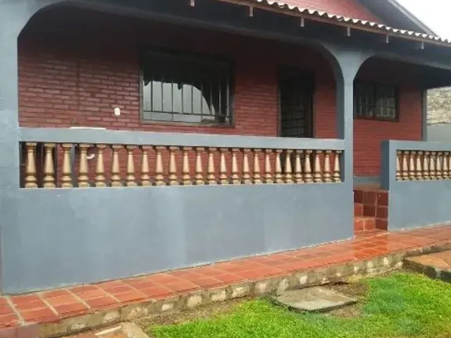 Imagem 2: Vendo Uma Casa em Alvenaria