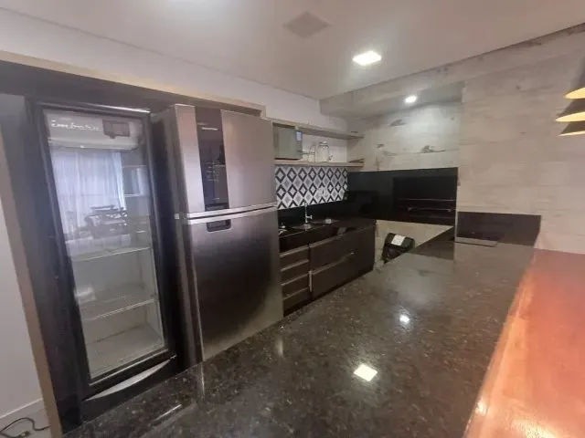 Imagem 10: Vista Privilegiada e Conforto: 3 Quartos (1 Suíte) no Centro - Último Andar