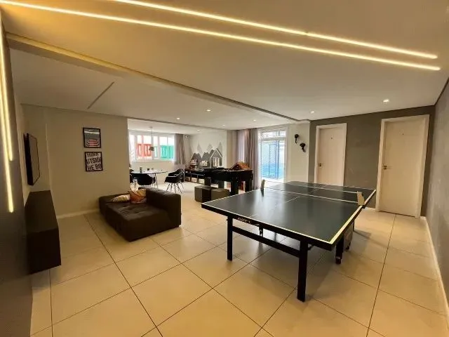 Imagem 11: Vista Privilegiada e Conforto: 3 Quartos (1 Suíte) no Centro - Último Andar