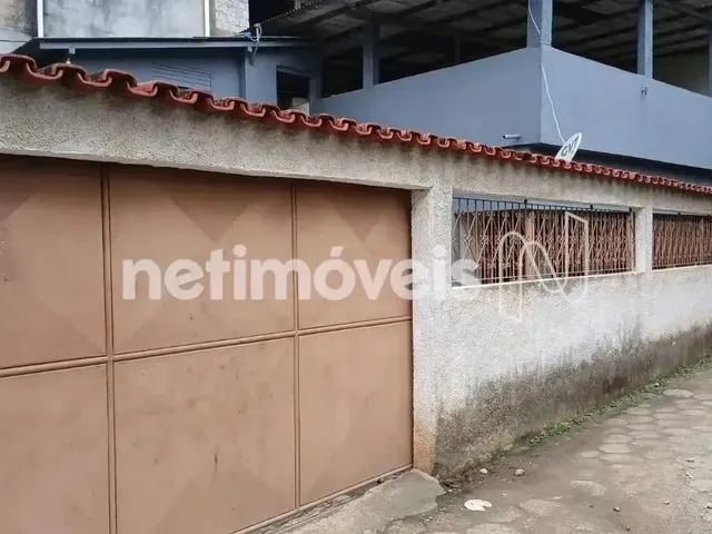 Imagem 1: Imóvel para Venda Possui 159 Metros Quadrados com 2 Quartos em Itacibá - Cariacica - Es