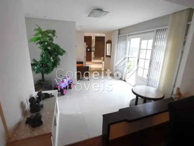 Imagem 14: Residência com Piscina e Edícula - Centro