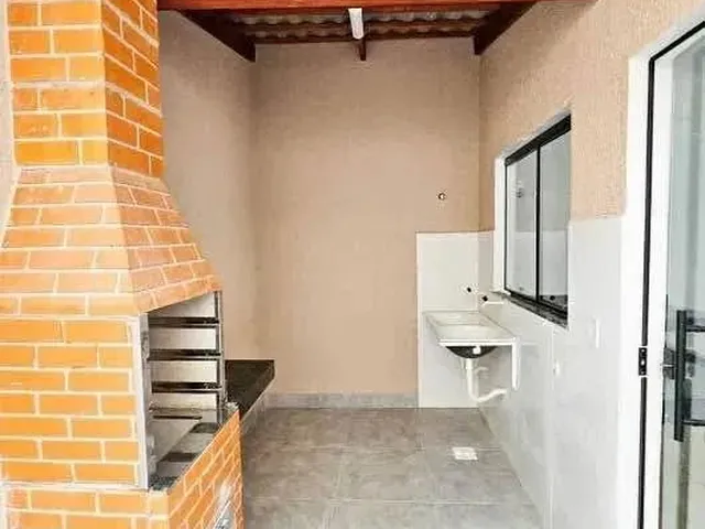 Imagem: Linda Casa a Venda