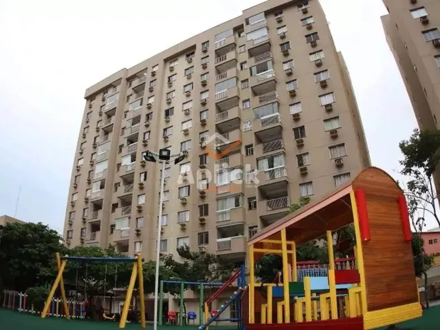 Imagem: O apartamento possui 2 Dormitórios, 1 Suíte, 1 Banheiro,