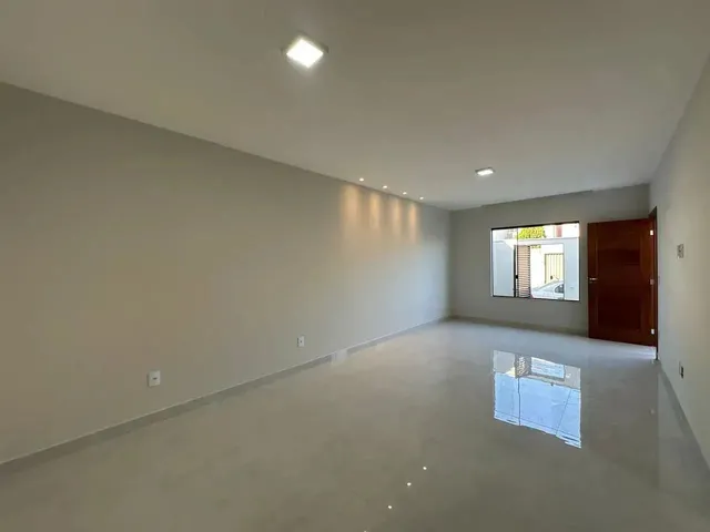 Imagem 3: Casa Linear de 03 Quartos com Quintal e Churrasqueira em Planície da Serra