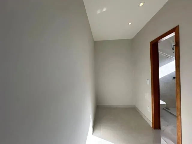 Imagem 6: Casa Linear de 03 Quartos com Quintal e Churrasqueira em Planície da Serra