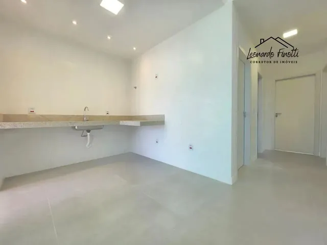 Imagem 3: Casa com 3 Quartos e 1 Suíte no Bairro Planície da Serra