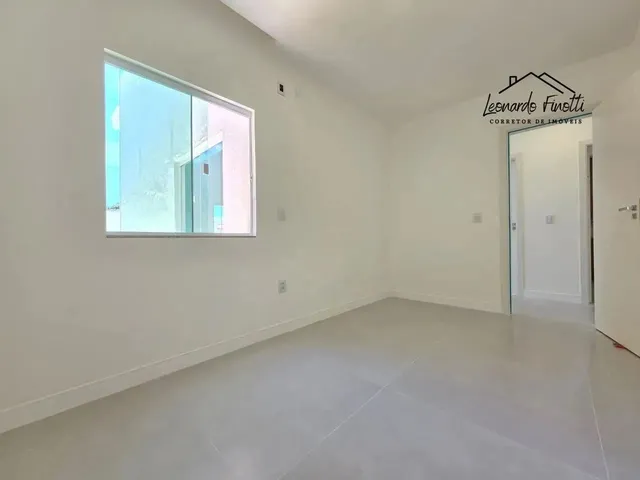 Imagem 15: Casa com 3 Quartos e 1 Suíte no Bairro Planície da Serra