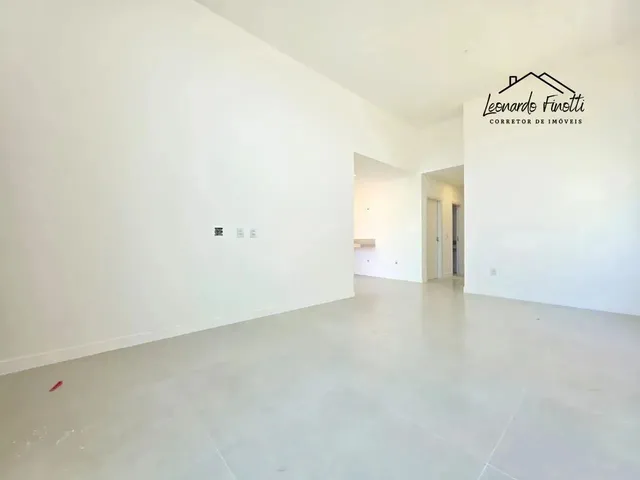 Imagem 12: Casa com 3 Quartos e 1 Suíte no Bairro Planície da Serra