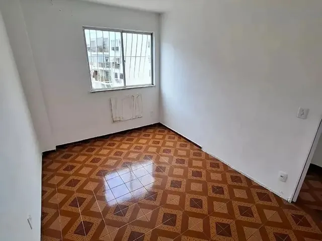 Imagem: Apartamento de 2 Quartos Bem Localizado