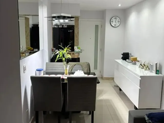 Imagem: O apartamento possui 3 Dormitórios, 1 Suíte, 2 Banheiros,