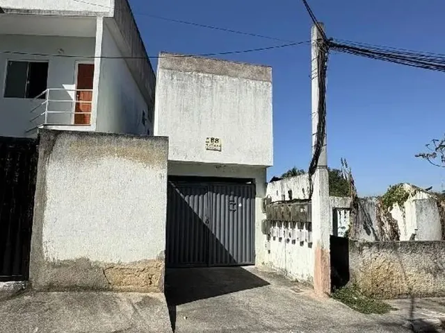 Imagem: A casa possui 1 Dormitório, 1 Banheiro, 100m² de Área,