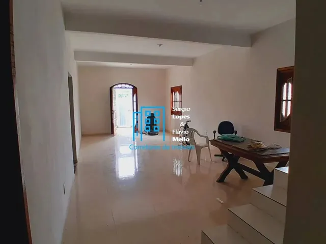 Imagem 4: Itaboraí - Casa 4 Quartos no Bairro Nova Cidade com 250M2 Fla(Iv737Iv