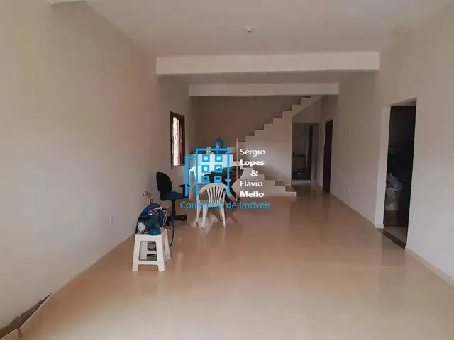 Imagem 7: Itaboraí - Casa 4 Quartos no Bairro Nova Cidade com 250M2 Fla(Iv737Iv