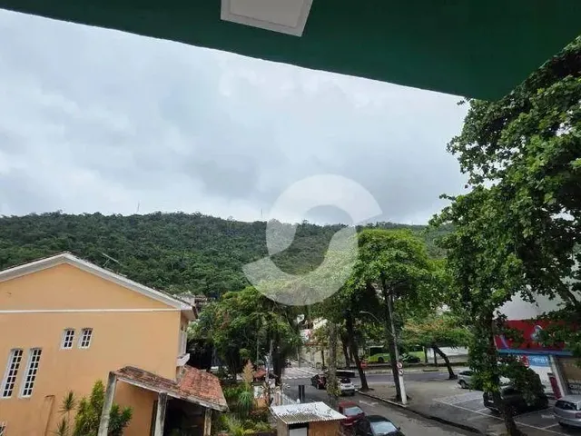 Imagem 8: Casa com 4 Dormitórios À Venda, 204 M² por R$ 1.650.000,00 - São Francisco