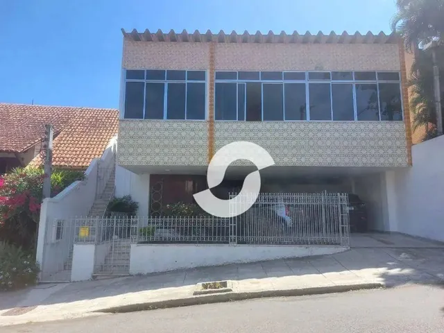 Imagem: Casa com 4 Dormitórios À Venda, 84 M²