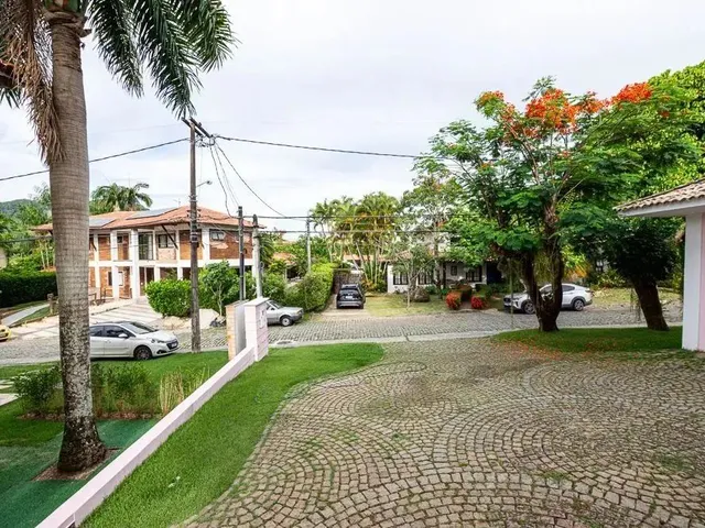 Imagem 4: Casa com 6 Dormitórios À Venda, 700 M² por R$ 3.850.000,00 - Piratininga - Niterói/Rj